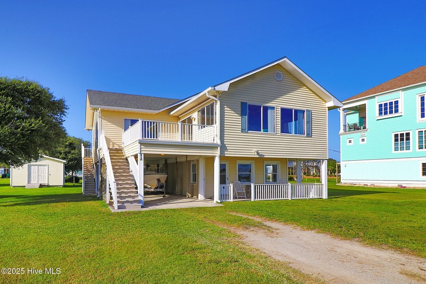 Discover the unmatched potential of 143 Waterway Drive, a - Beach Home for sale in Cedar Point, North Carolina on Beachhouse.com