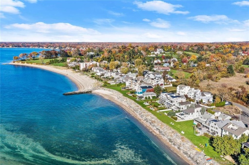 Finally...the direct waterfront location you've been waiting - Beach Home for sale in Fairfield, Connecticut on Beachhouse.com