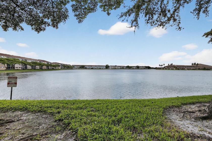 Beautifully updated 2-bed, 2-bath condo in the sought-after 55+ - Beach Condo for sale in Pembroke Pines, Florida on Beachhouse.com