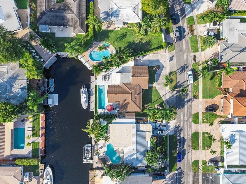 Beautifully updated waterfront home in Cypress Harbor of Pompano - Beach Home for sale in Pompano Beach, Florida on Beachhouse.com