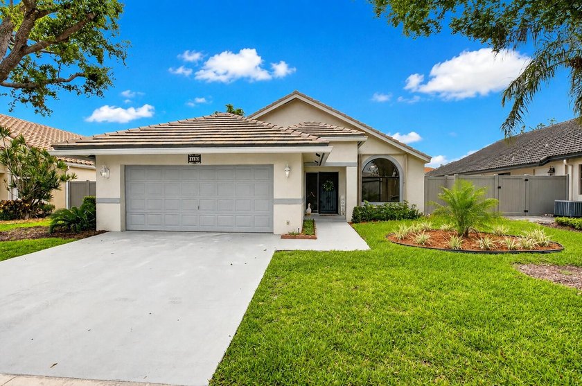 Welcome to this beautifully maintained 3-bedroom, 2-bathroom - Beach Home for sale in Boynton Beach, Florida on Beachhouse.com