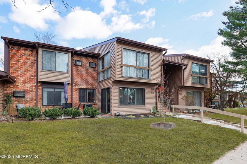 Welcome home to this GORGEOUS, SPACIOUS FIRST FLOOR UNIT! OPEN - Beach Home for sale in Red Bank, New Jersey on Beachhouse.com