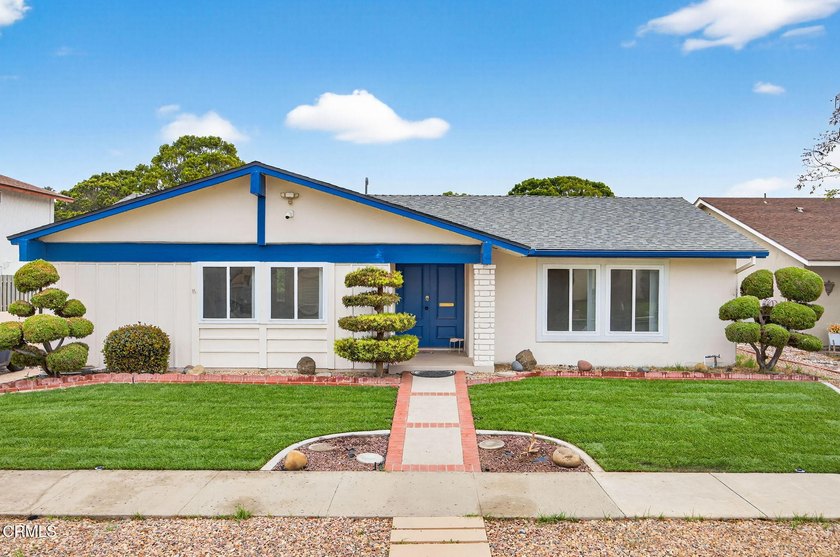 Opportunity knocks at 2110 Rhonda Street in Oxnard! Featuring a - Beach Home for sale in Oxnard, California on Beachhouse.com