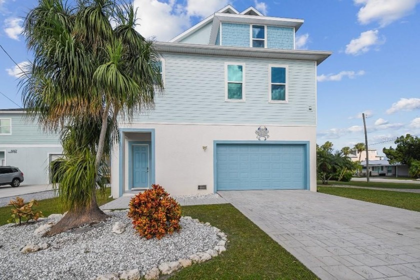 Stunning custom waterfront home. 3-bedroom, 3-bath, Less than - Beach Home for sale in Hudson, Florida on Beachhouse.com