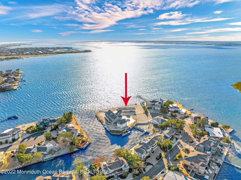 Arguably one of the most desirable bayfront locations in - Beach Home for sale in Long Beach Island, New Jersey on Beachhouse.com