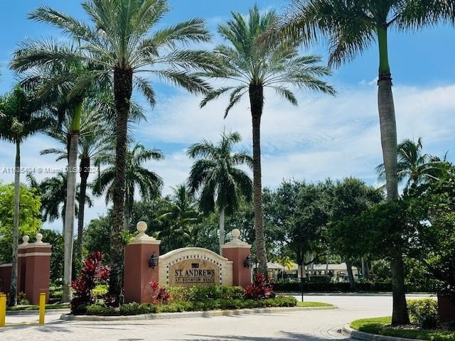 Bright and spacious updated 2Bed/2Bath unit in the gated - Beach Condo for sale in Lake Worth, Florida on Beachhouse.com