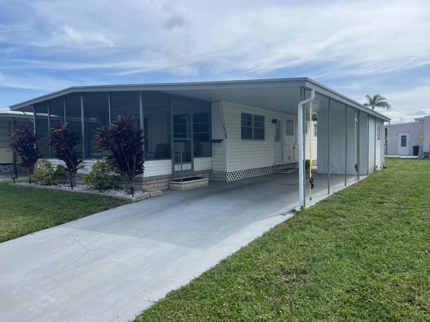 Now is the perfect opportunity to secure the coastal retreat - Beach Home for sale in Largo, Florida on Beachhouse.com