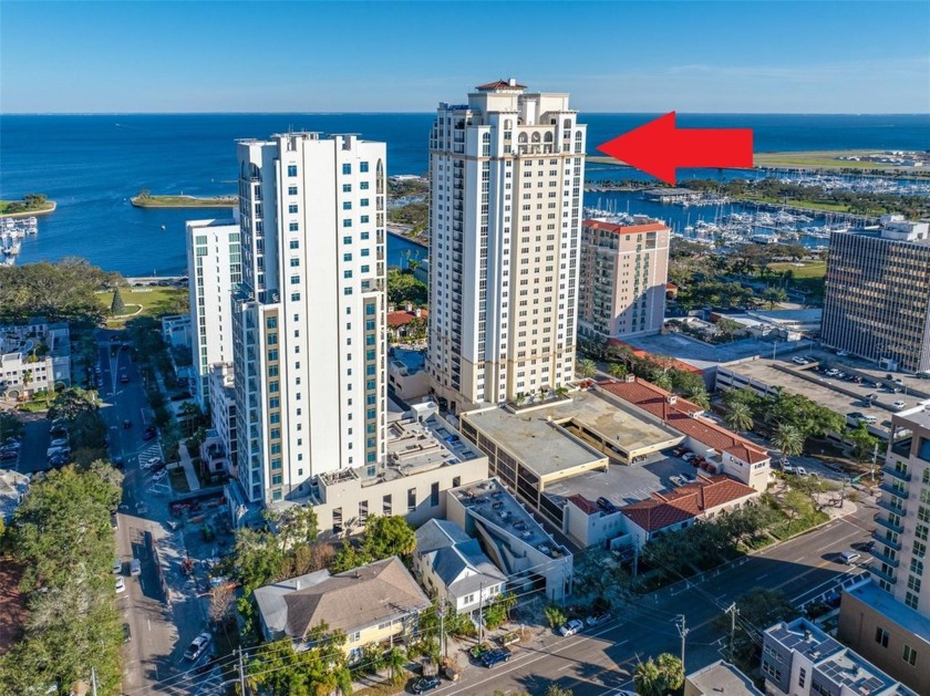 Welcome to this stunning Parkshore Plaza condo, offering nearly - Beach Condo for sale in St. Petersburg, Florida on Beachhouse.com