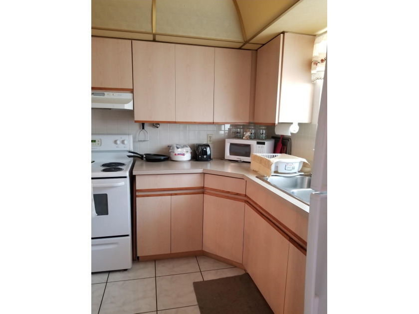 Seller is foreign and buyer must sign FIRPTA at closing. Condo - Beach Condo for sale in Palm Springs, Florida on Beachhouse.com