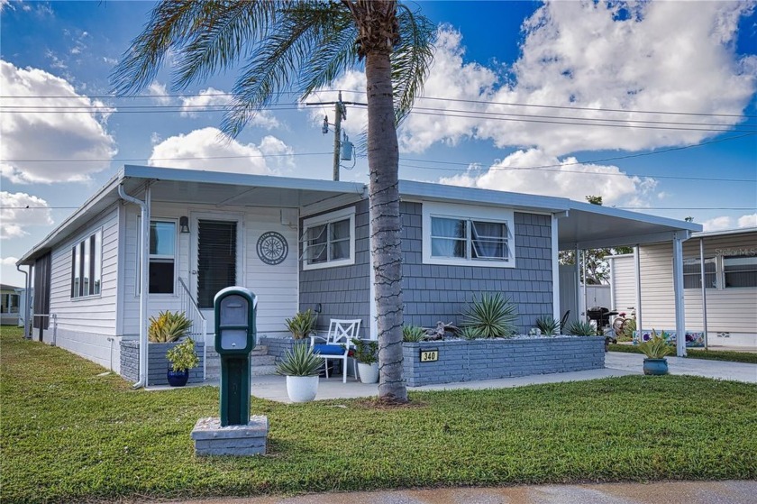 Welcome to your dream retreat in Harbor Cove, North Port's - Beach Home for sale in North Port, Florida on Beachhouse.com