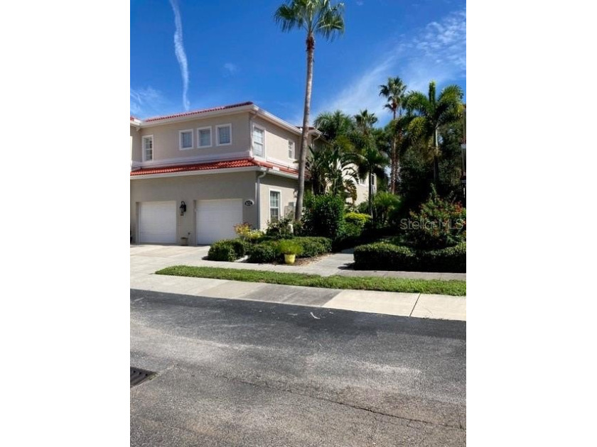 Comfort, Convenience and Location! This pristine, ground floor - Beach Condo for sale in Venice, Florida on Beachhouse.com