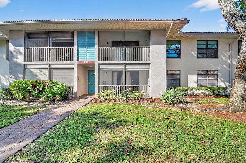 Welcome to this wonderful first-floor condo ideally located in - Beach Condo for sale in Boynton Beach, Florida on Beachhouse.com