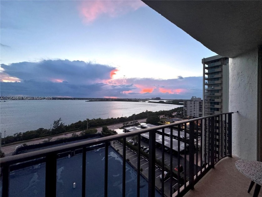 Breathtaking ocean sunrises & unwind with serene Intracoastal - Beach Condo for sale in Singer Island, Florida on Beachhouse.com