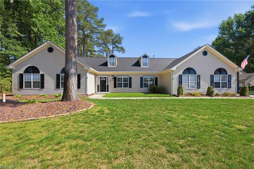 Beautifully updated 4 bedroom, 3.5 bath ranch home in the - Beach Home for sale in Chesapeake, Virginia on Beachhouse.com