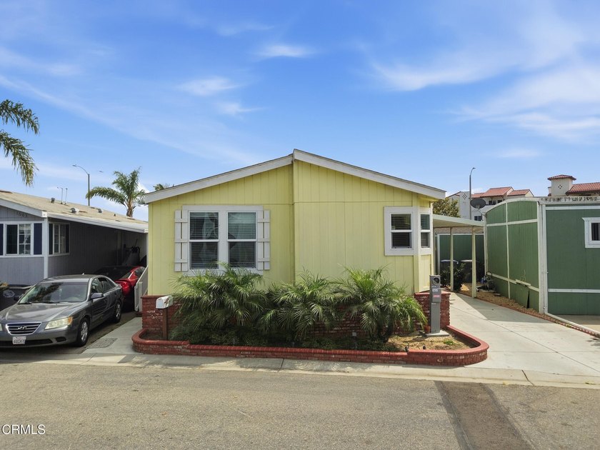 Welcome to this beautifully maintained newer manufactured home - Beach Home for sale in Oxnard, California on Beachhouse.com