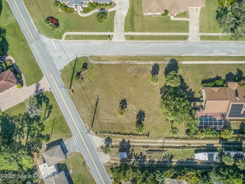 This vacant lot on Merritt Island is a gem with limitless - Beach Lot for sale in Merritt Island, Florida on Beachhouse.com