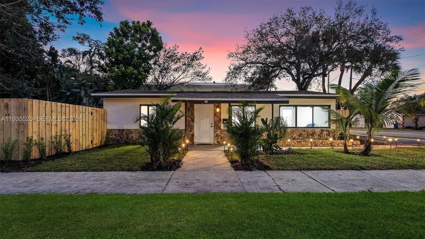 Welcome to this luxury move-in-ready 3-bedroom, 2-bath - Beach Home for sale in Fort Lauderdale, Florida on Beachhouse.com