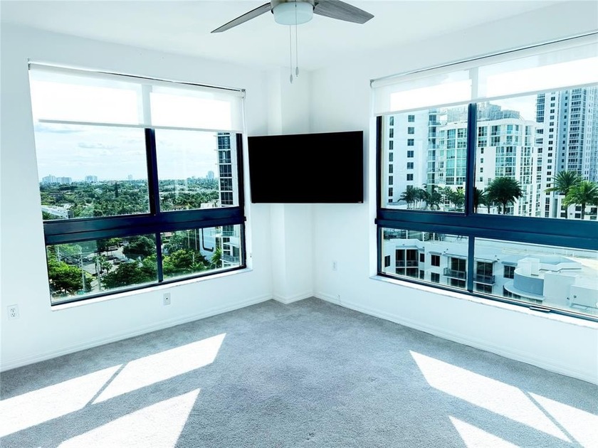 ASSUMABLE PENNYMAC LOAN at an unheard of 1.875%.  VERY BRIGHT - Beach Condo for sale in Fort Lauderdale, Florida on Beachhouse.com