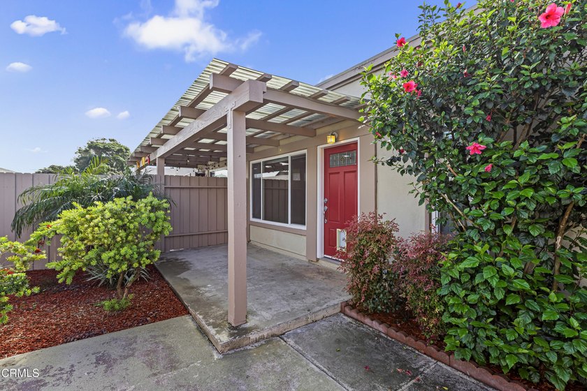 WELCOME HOME to this highly desirable Marina Pacifica - Beach Condo for sale in Oxnard, California on Beachhouse.com