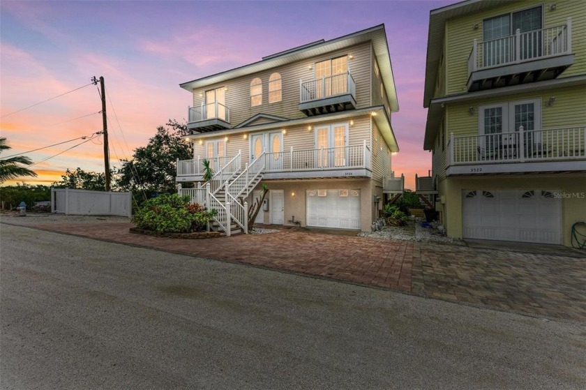 One or more photo(s) has been virtually staged. Experience the - Beach Townhome/Townhouse for sale in Bradenton, Florida on Beachhouse.com