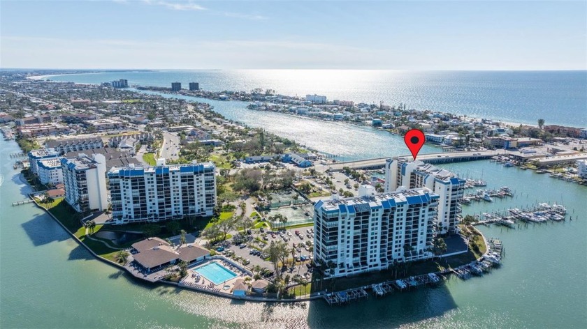 TASTEFULLY UPDATED WATERFRONT 2/2 CONDO WITH WIDE SUNSET VIEWS! - Beach Condo for sale in ST Pete Beach, Florida on Beachhouse.com