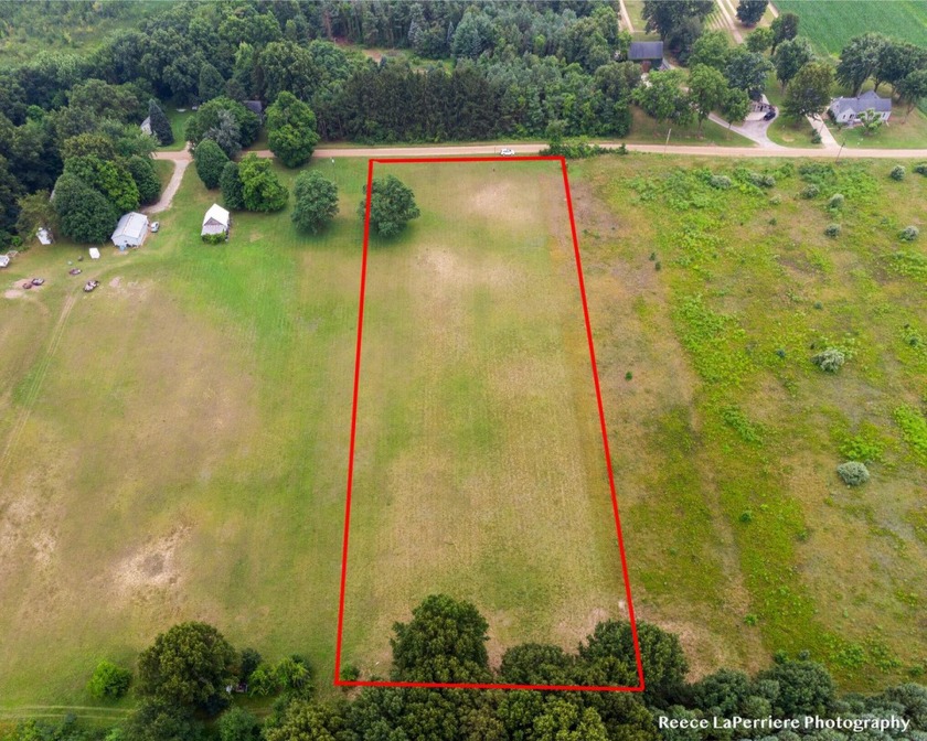 Newly split 3 acre parcel ready to be turned into your dream - Beach Acreage for sale in Benton Harbor, Michigan on Beachhouse.com