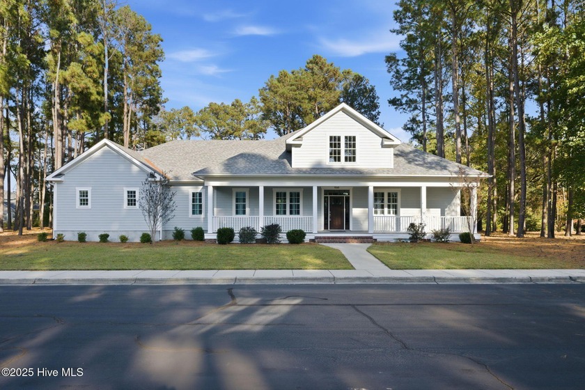 Experience the perfect blend of mountain charm and coastal - Beach Home for sale in Calabash, North Carolina on Beachhouse.com
