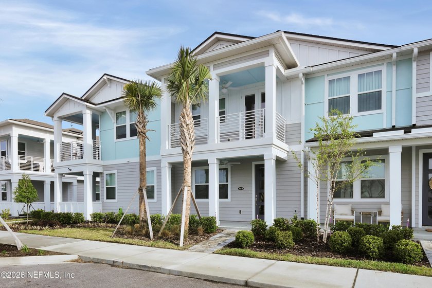 Best-priced townhome in the neighborhood! Coastal living meets - Beach Townhome/Townhouse for sale in Jacksonville, Florida on Beachhouse.com