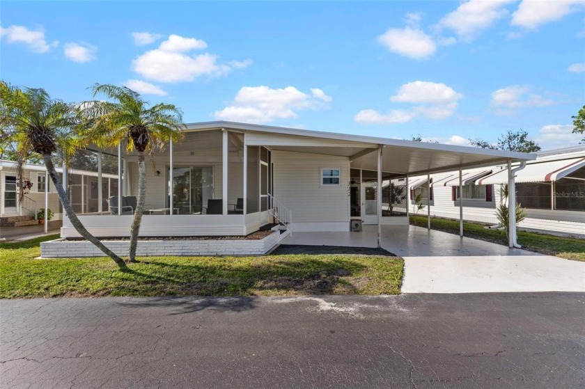 Welcome to your dream home in a vibrant 55+ community! This - Beach Home for sale in Osprey, Florida on Beachhouse.com