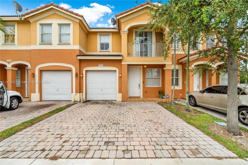 Florida living is far more enjoyable when your home is - Beach Townhome/Townhouse for sale in Homestead, Florida on Beachhouse.com