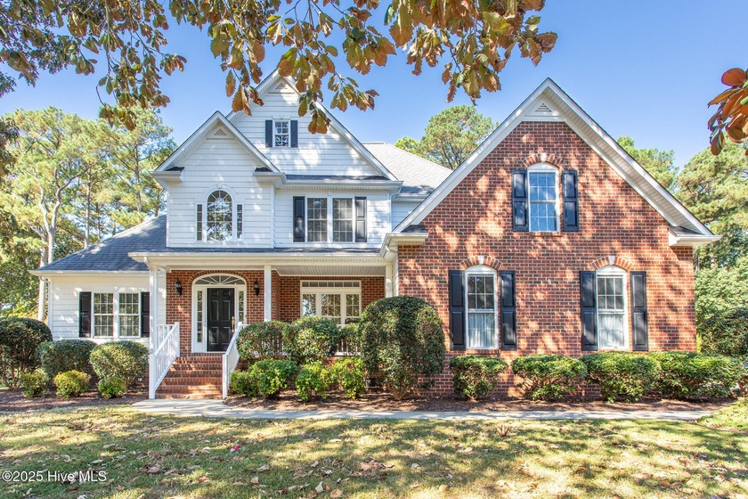 Gorgeous 3 bedroom 2.5 bath home, plus a large bonus room over - Beach Home for sale in Hertford, North Carolina on Beachhouse.com