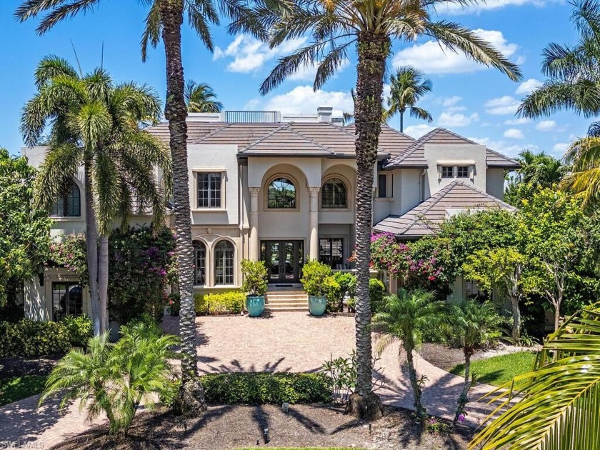 Living the boating lifestyle in Naples, Florida,  this home - Beach Home for sale in Naples, Florida on Beachhouse.com