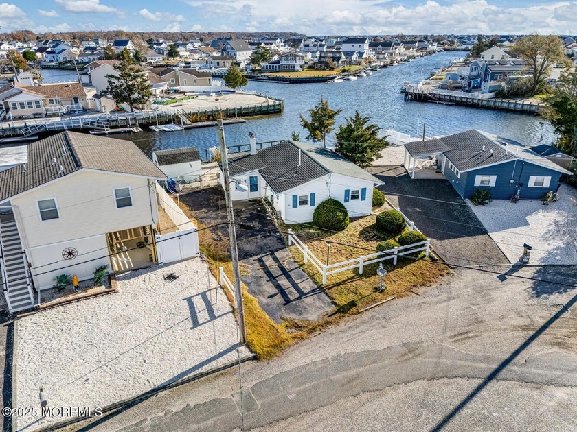 Welcome to your serene waterfront escape at the end of the - Beach Home for sale in Little Egg Harbor, New Jersey on Beachhouse.com
