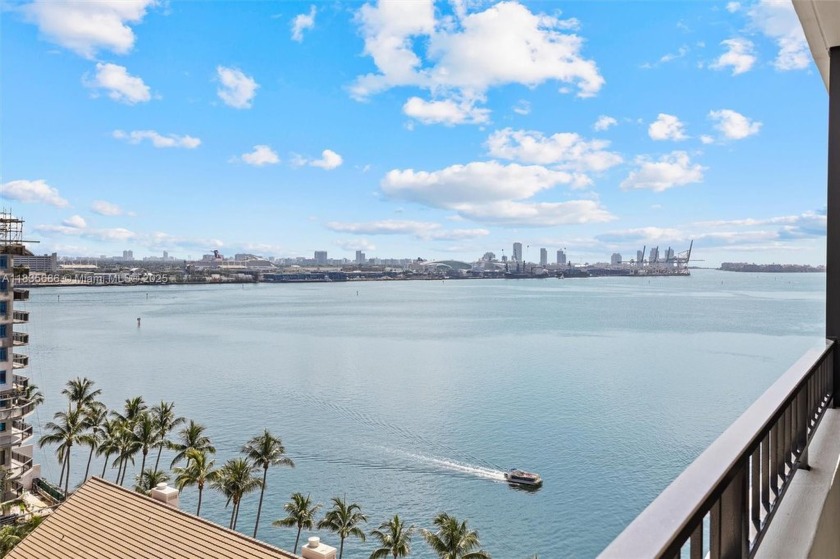 Amazing 3-bedroom, 3 full bath condo with panoramic WATER VIEWS! - Beach Condo for sale in Miami, Florida on Beachhouse.com