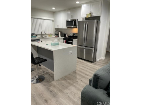 Incredible investment opportunity ... seven remodeled units - Beach Home for sale in El Segundo, California on Beachhouse.com