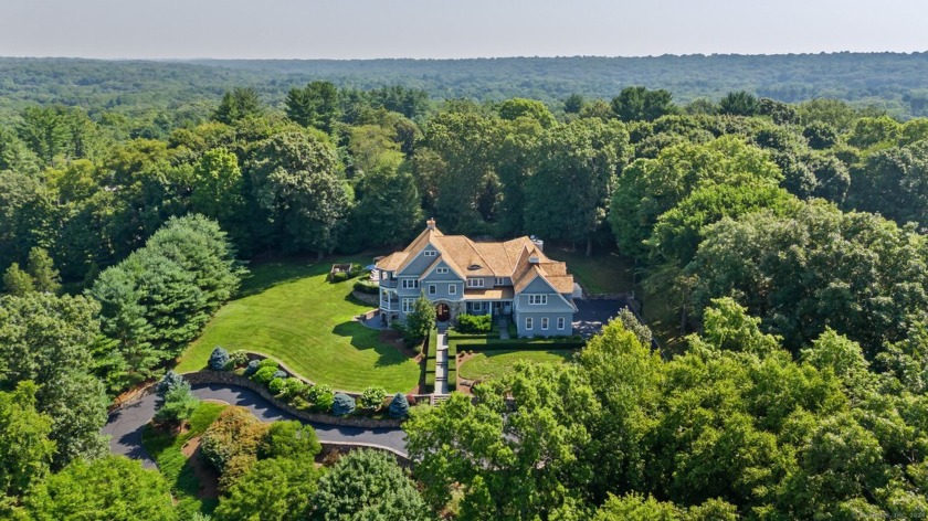 Nestled on a cul-de-sac in the prestigious Coleytown area, this - Beach Home for sale in Westport, Connecticut on Beachhouse.com