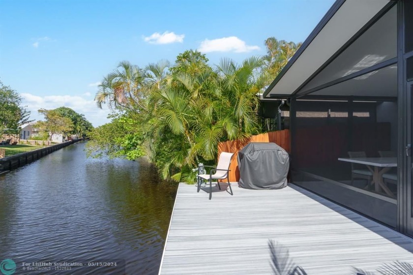 Offering Waterfront living, this modern stunningly remodeled - Beach Townhome/Townhouse for sale in Wilton Manors, Florida on Beachhouse.com