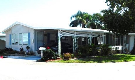 This is a very large home that has over 1500 square feet, not - Beach Home for sale in Largo, Florida on Beachhouse.com