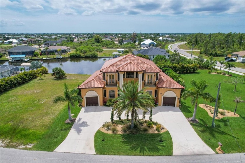 Are you looking for that dream home that sets itself aside from - Beach Home for sale in Port Charlotte, Florida on Beachhouse.com
