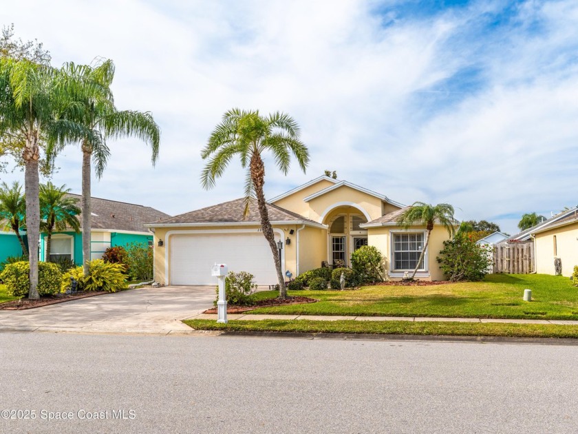 Check out this stunning 3-bedroom, 2-bath Florida home! At 1,564 - Beach Home for sale in Melbourne, Florida on Beachhouse.com