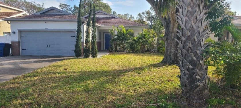 This stunning home is in immaculate condition.   The location is - Beach Home for sale in St. Petersburg, Florida on Beachhouse.com