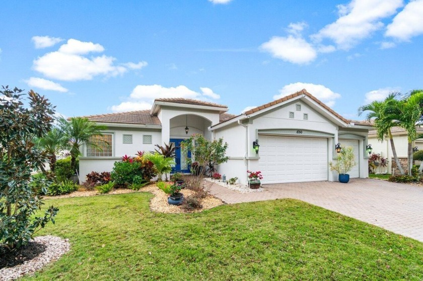 You'll love this beautiful one-story home in a stellar location - Beach Home for sale in West Palm Beach, Florida on Beachhouse.com