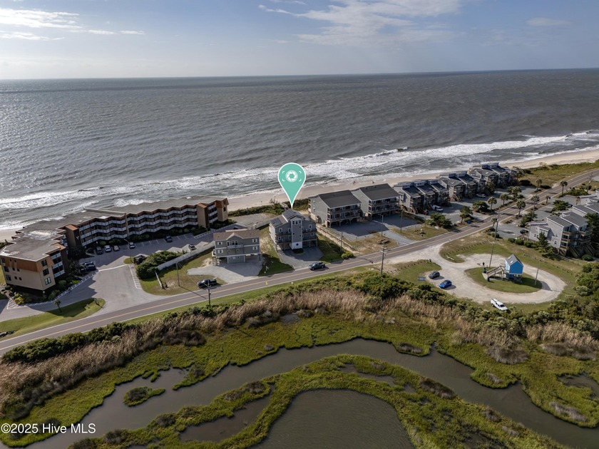 Escape to Topsail Island with award winning beaches and create - Beach Home for sale in North Topsail Beach, North Carolina on Beachhouse.com
