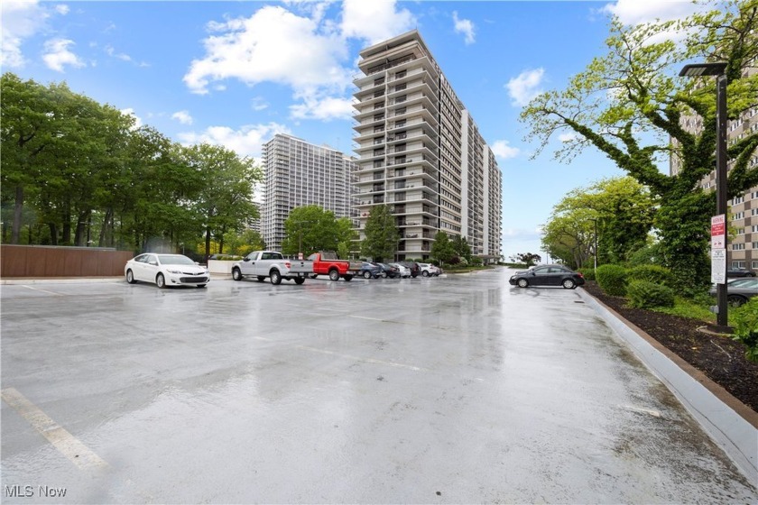 Welcome to your escape without leaving the city! This rare unit - Beach Condo for sale in Lakewood, Ohio on Beachhouse.com