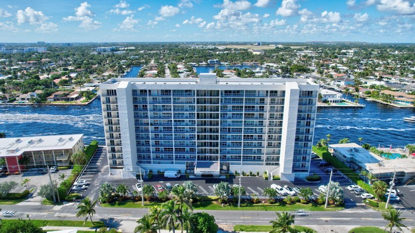 Rarely available! Top floor Penthouse apt. with direct - Beach Condo for sale in Pompano Beach, Florida on Beachhouse.com