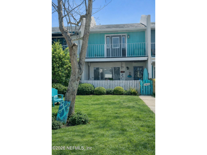 Just blocks to the beach! Charming coastal townhome. Live the - Beach Townhome/Townhouse for sale in Jacksonville Beach, Florida on Beachhouse.com