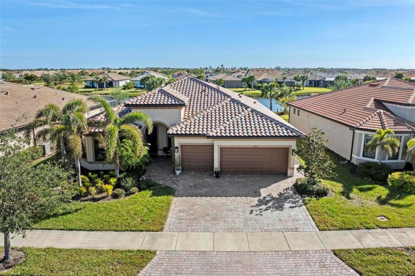 Under contract-accepting backup offers. Executive home for sale - Beach Home for sale in Venice, Florida on Beachhouse.com