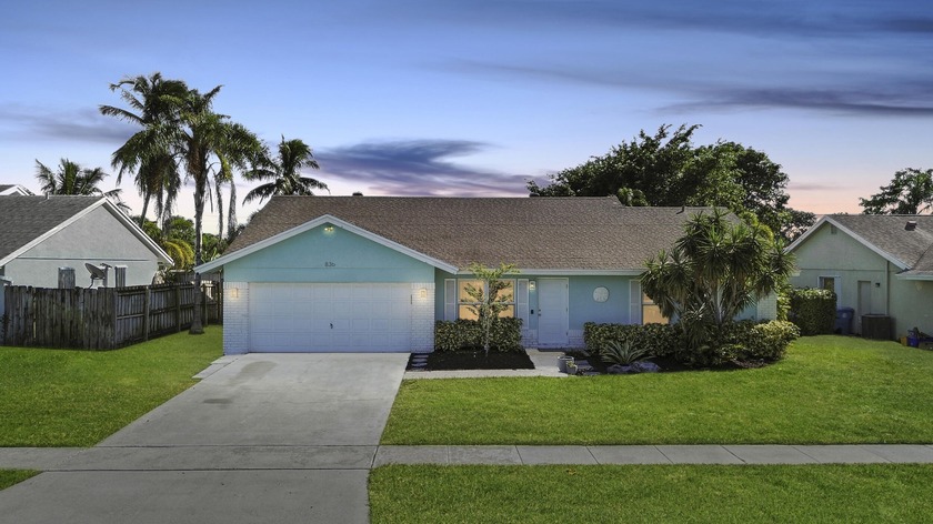 This 4 bedroom, 2 bathroom pool home sits on an oversized 9,425 - Beach Home for sale in Boynton Beach, Florida on Beachhouse.com