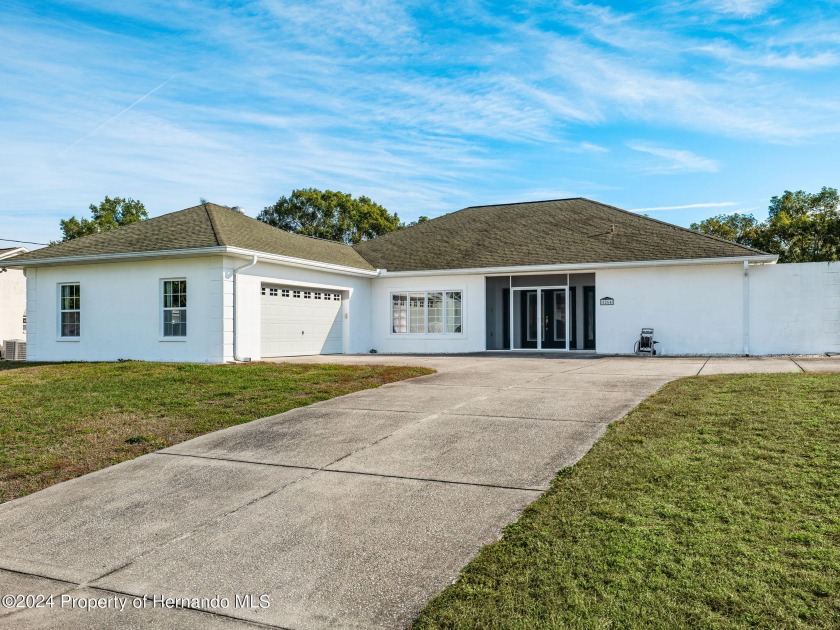 New year, new you, new home! If a change of scenery is on your - Beach Home for sale in Spring Hill, Florida on Beachhouse.com