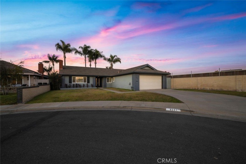 Gorgeous South HB home and is a hidden gem in one of our best - Beach Home for sale in Huntington Beach, California on Beachhouse.com